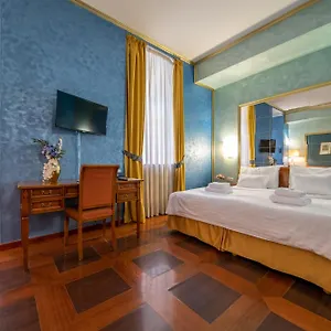 Kinsky Fountain Hotel Prague